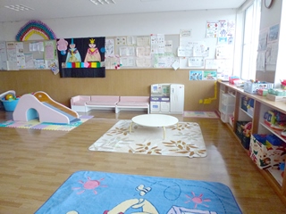 子育て支援センター榛原
