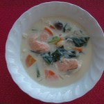 鮭と小松菜の味噌豆乳シチュー