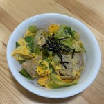 1春キャベツの親子丼