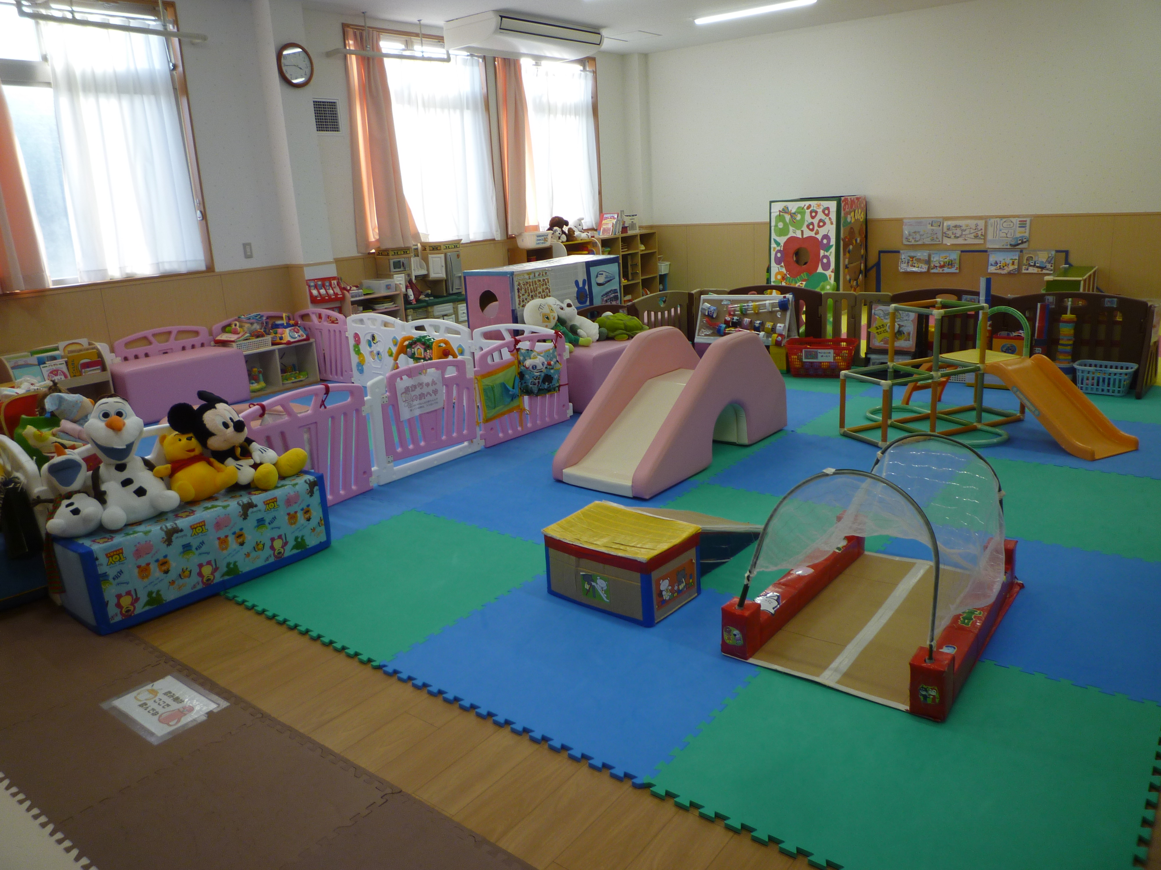 子育て支援センター相良「あそぼっと」