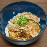 ナスと豚肉の蒲焼丼